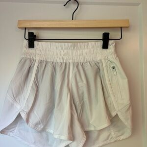 Lululemon White Tracker Shorts 4”